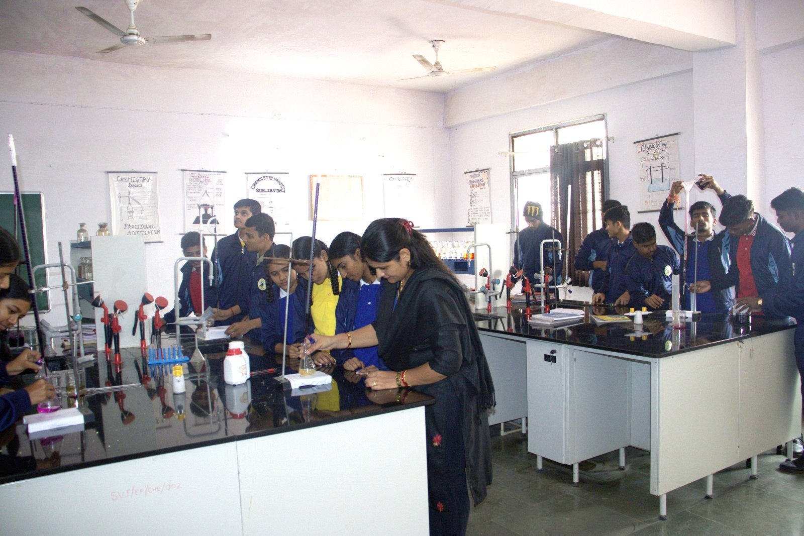 रसायनशास्त्र प्रयोगशाला